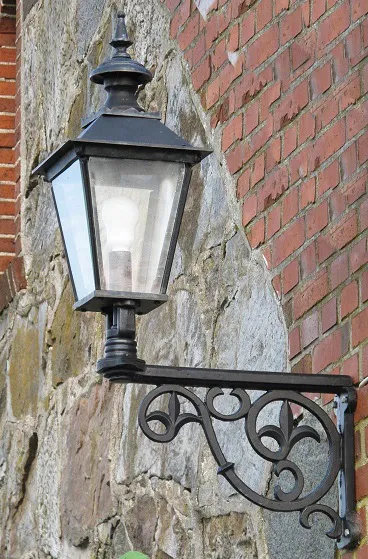 fa farola A