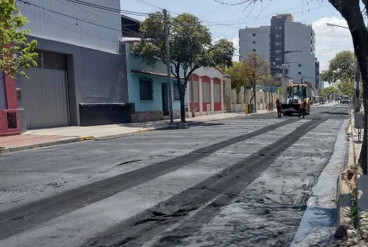 18 setiembre Dean Funes al 1100 a