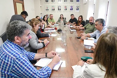 Reunion paradores unsa a