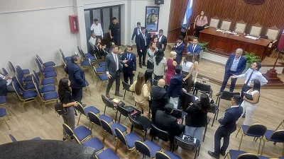Cuarto intermedio sesion convención a